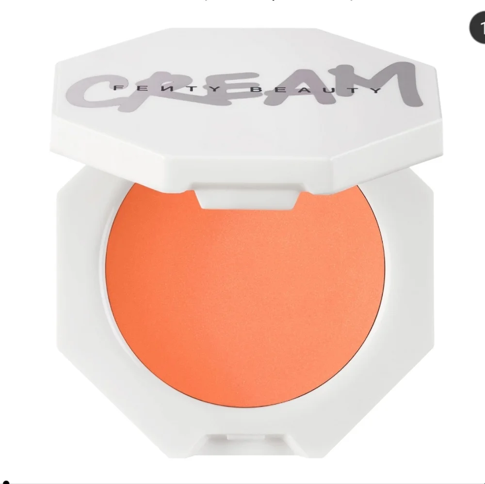Fenty Beauty Cheeks out Freestyle Cream Blush